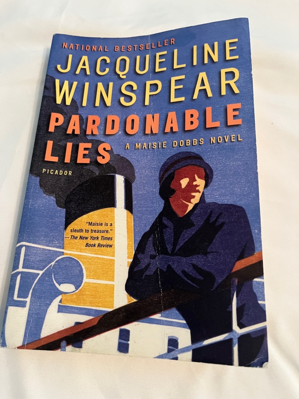 Jacqueline Winspear Pardonable Lies - Blue Paperback Book